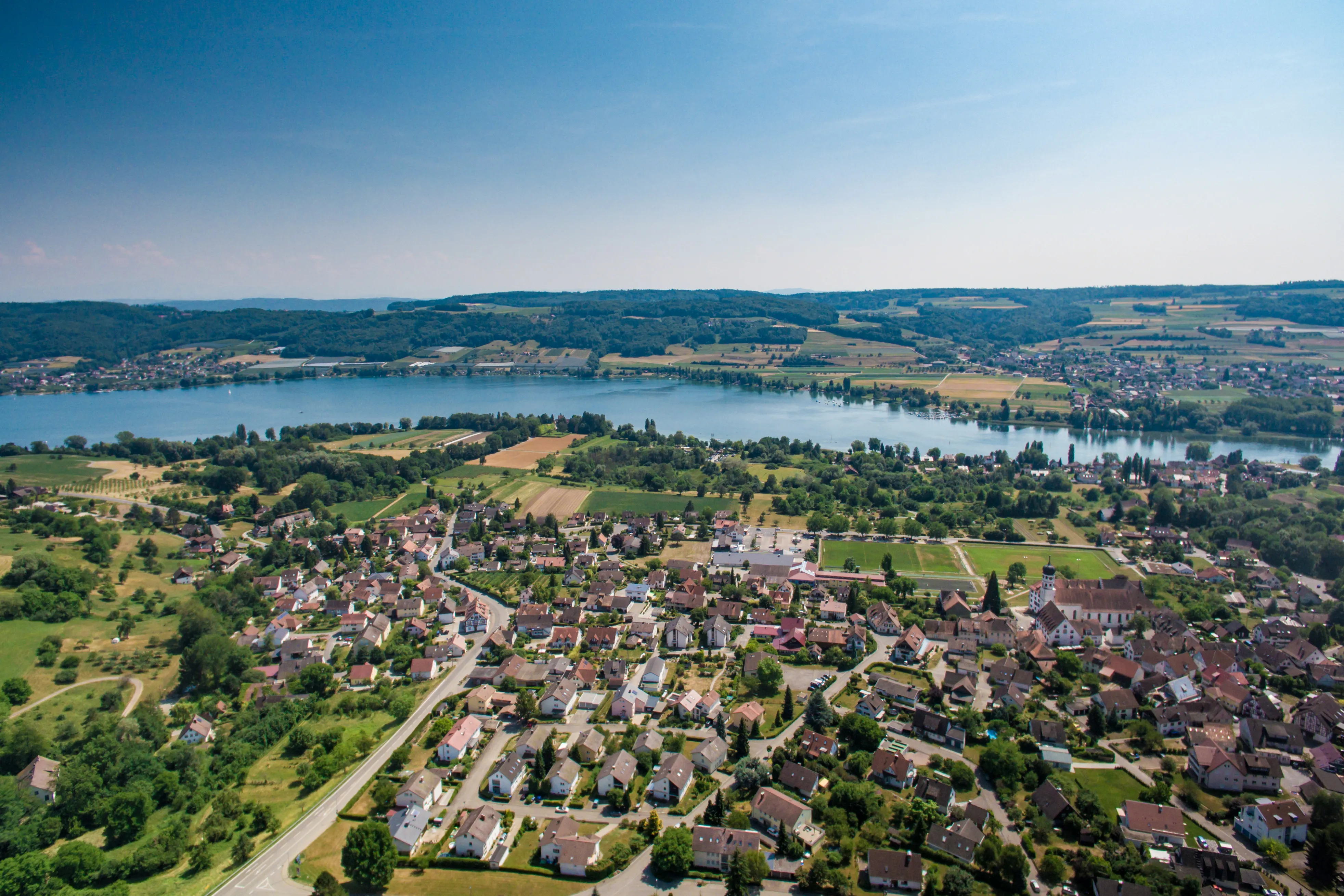 Über die Feuerwache am See